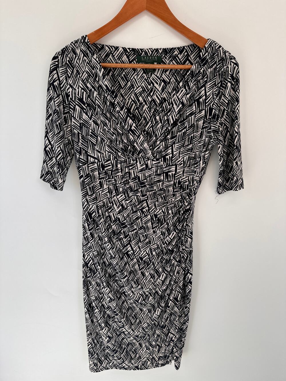 LAUREN RALPH LAUREN Black and White Faux Wrap Stretch Dress // 6